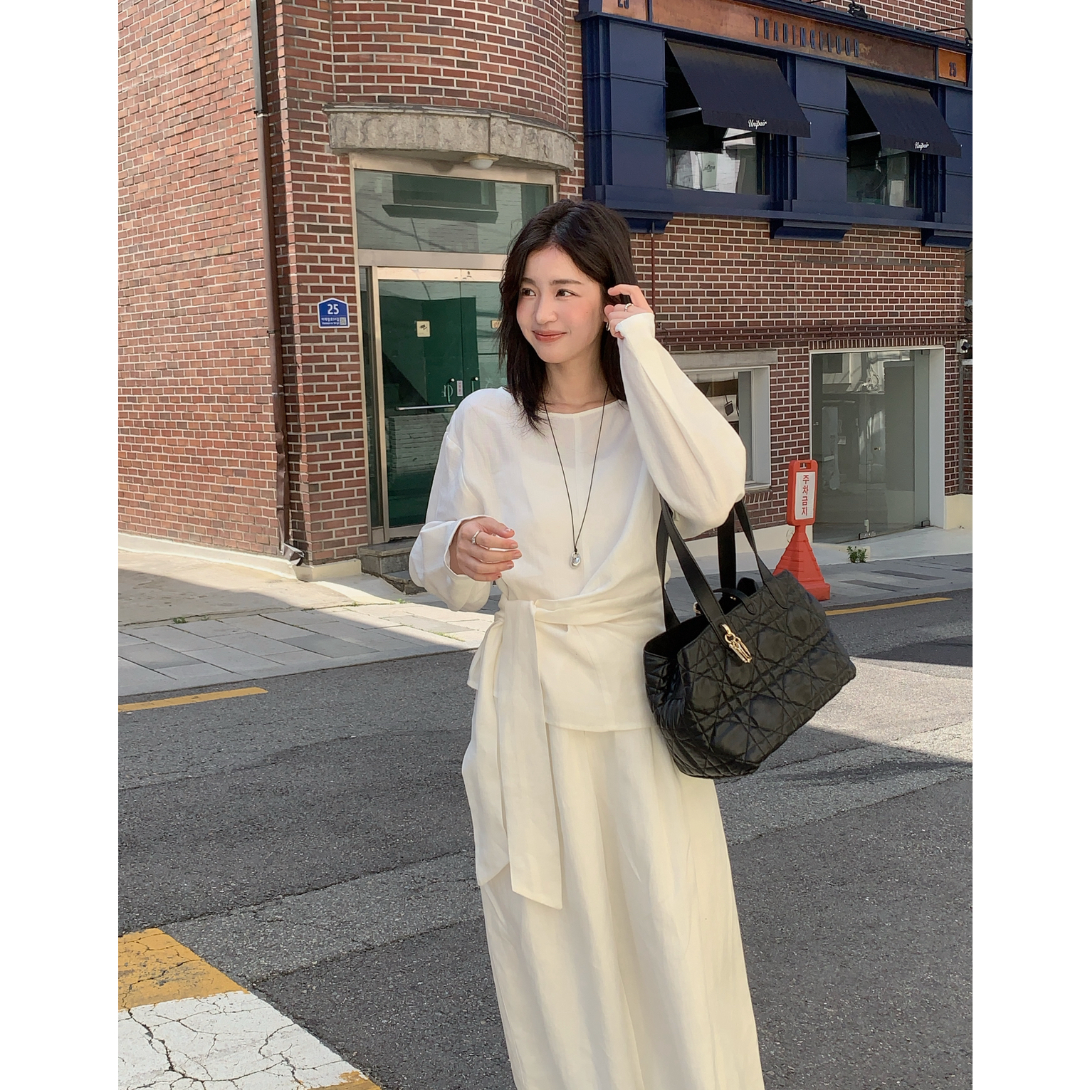 ONION-秋上新侧绑带设计款麻料小衫  只卖衣服