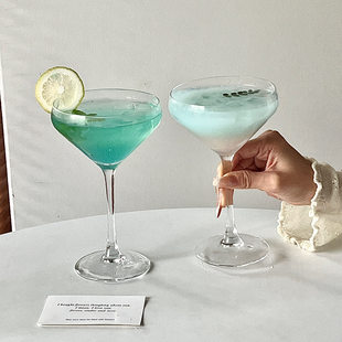 马天尼杯玻璃鸡尾酒杯创意甜酒杯酒吧高脚杯子微醺调酒玛格丽特杯