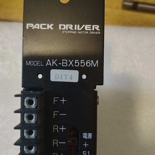 议价旭工驱动器AK-BX556MDIT4AK-BX556M DIT4