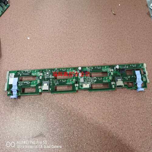 议价DELL 0RVVMP Y4HYG R720伺服器硬碟背板【】