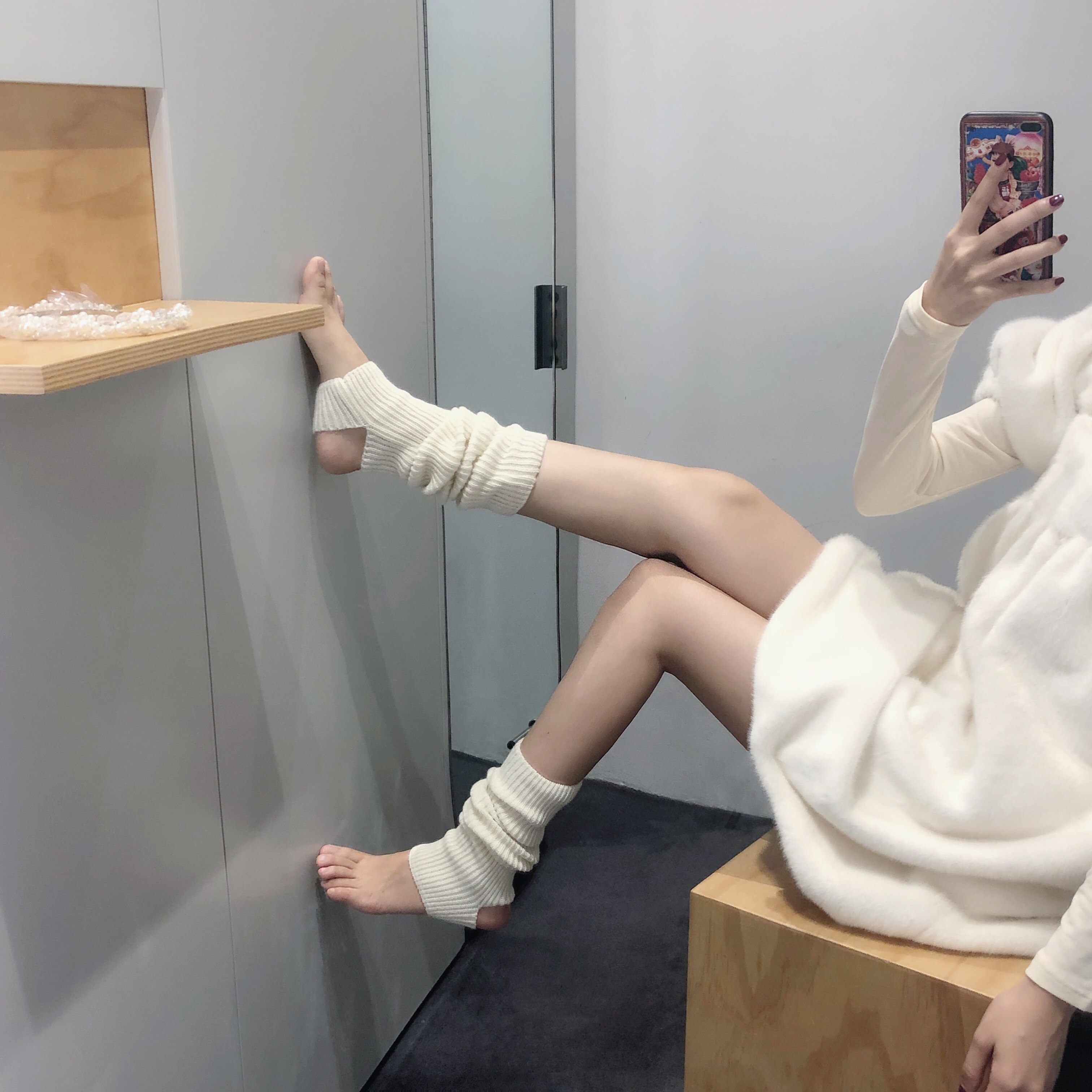 橘里CHIU_智熏常备奶油般温柔如你 镂空踩脚毛线堆堆短袜护腿袜女