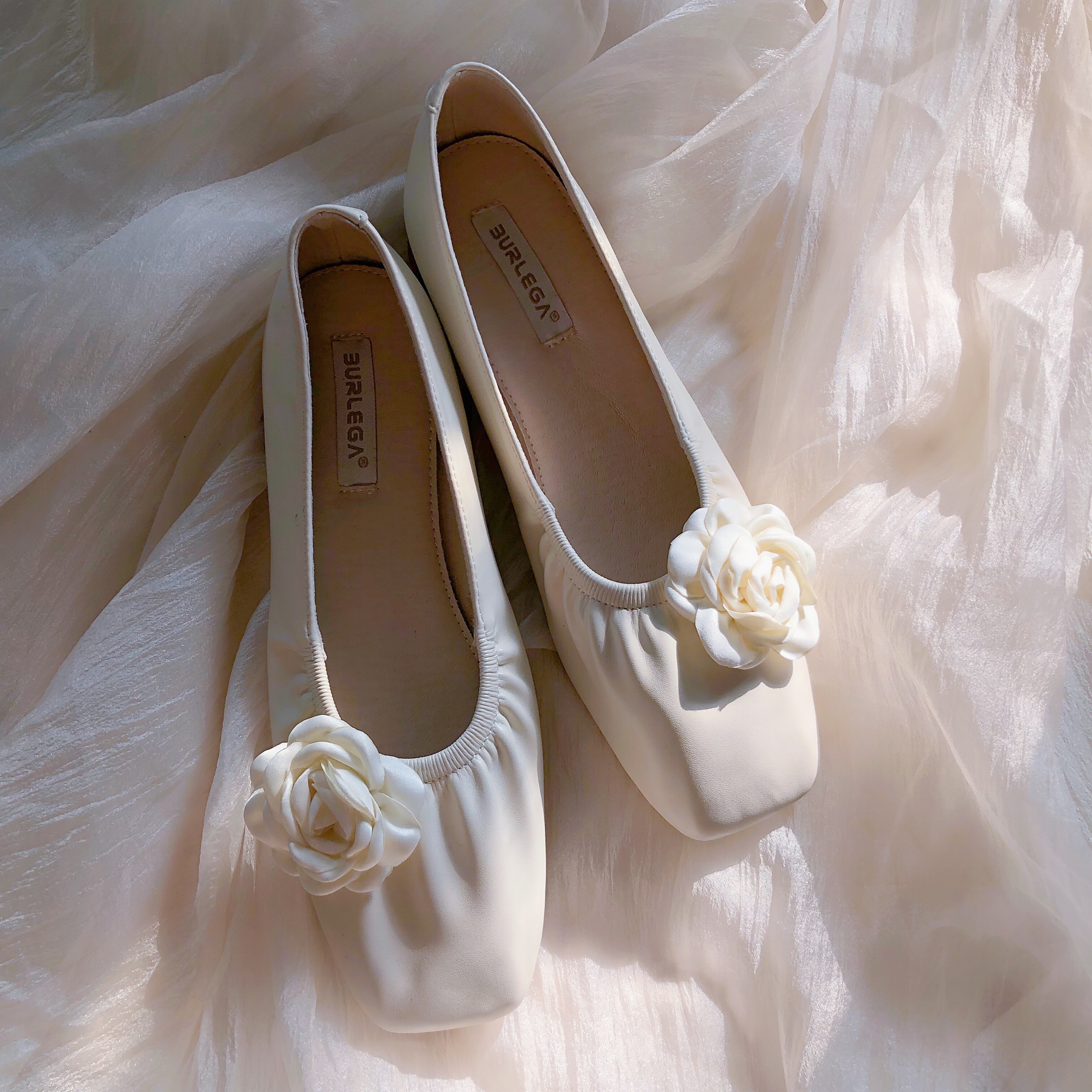 褶皱设计复古国风花朵单鞋