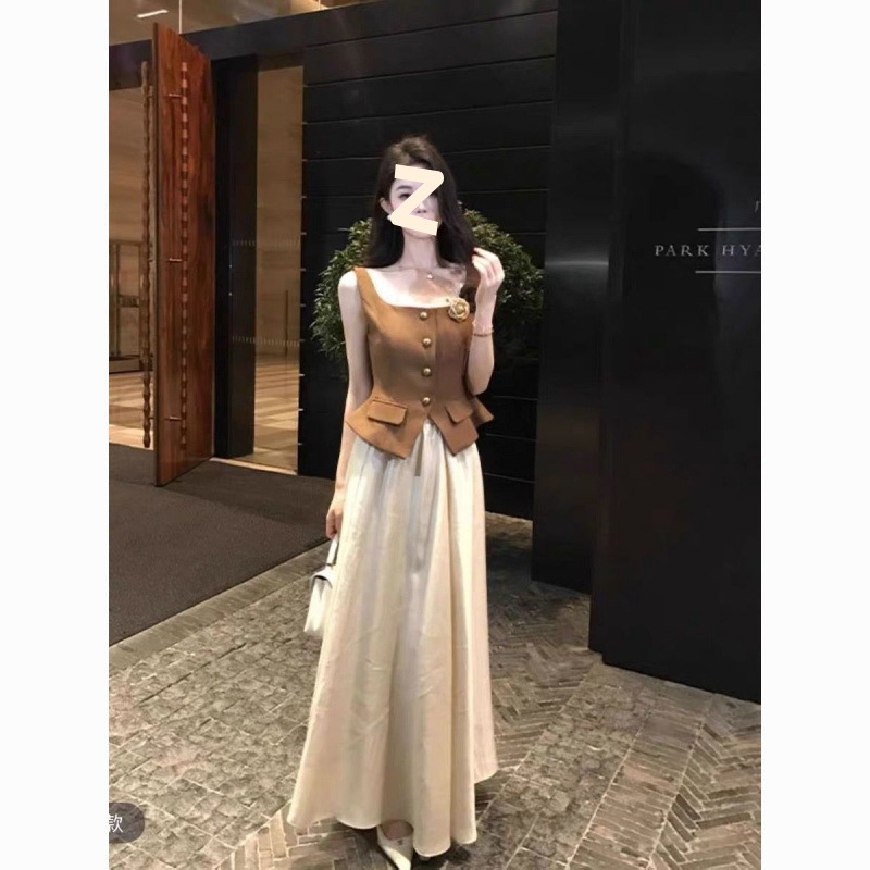 2025春夏季时尚穿搭一整套装女韩系气质背心上衣半身裙两件套