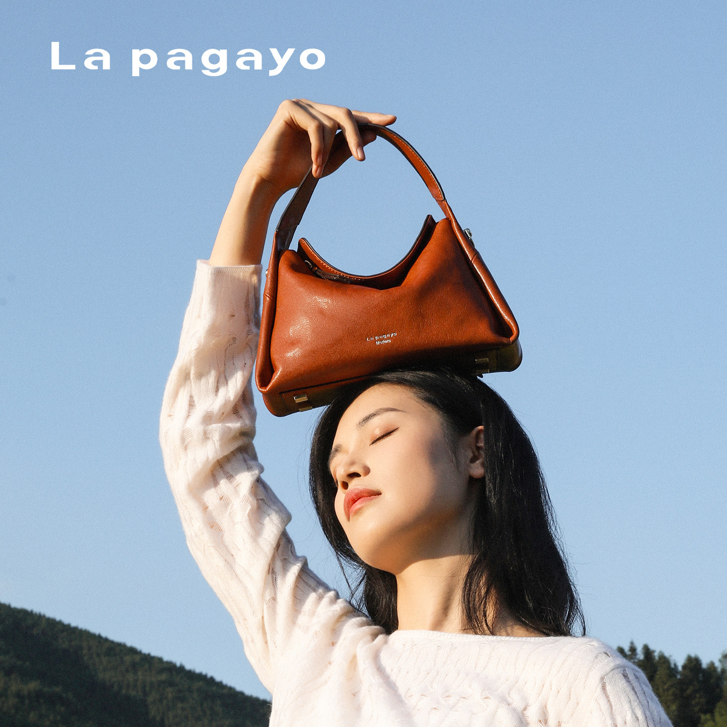 La pagayo/帕佳图真皮饺子包女款头层牛皮手提斜挎包