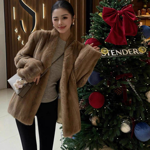 秋冬新款仿水貂毛纹理感v领气质开衫皮草外套环保皮毛一体大衣女