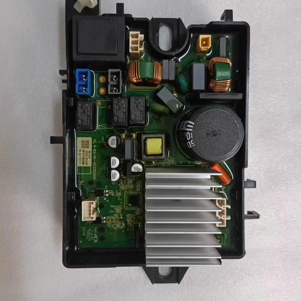 伊莱克斯洗衣机ZWT8512WG驱动板