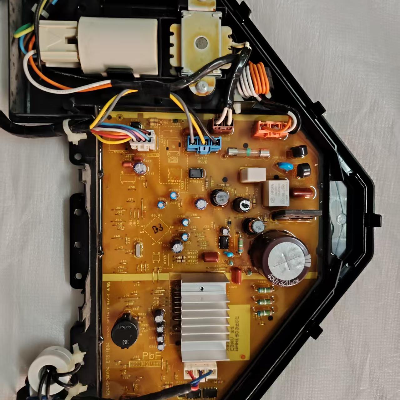 松下变频洗衣机电脑板C3AV04