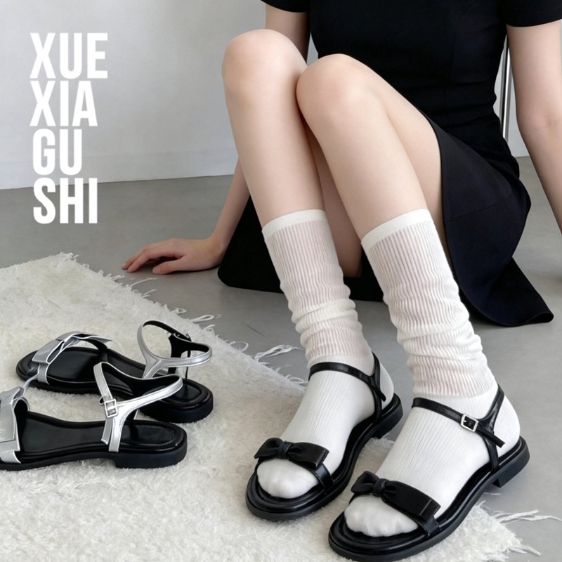【奶白竖纹堆堆女袜】