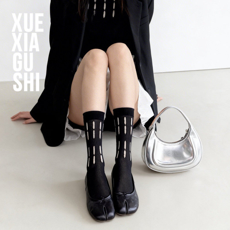 【亮丝镂空薄款女袜】