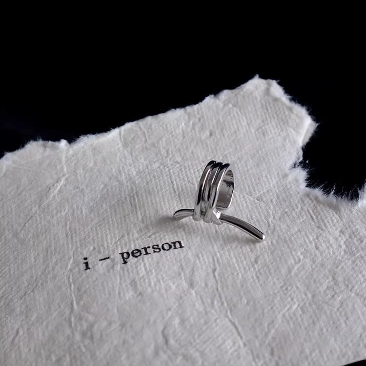 单个打结i-person冷淡风E08耳夹