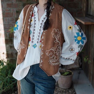 民族西米亚复古刺绣坎肩2026马甲背心流苏新疆旅游度假上衣外套