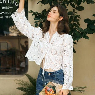 女春季 2026年新款 奶白色罩衫 衬衫 镂空纯棉蕾丝花边长袖
