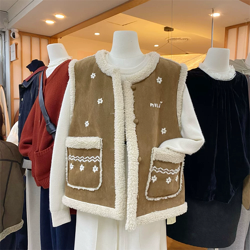 韩系羊羔毛马夹女2025秋冬季款设计感加绒保暖皮毛一体外套ins潮,女装/女士精品,马夹,淘宝优惠券,粉丝福利购,淘宝优惠卷