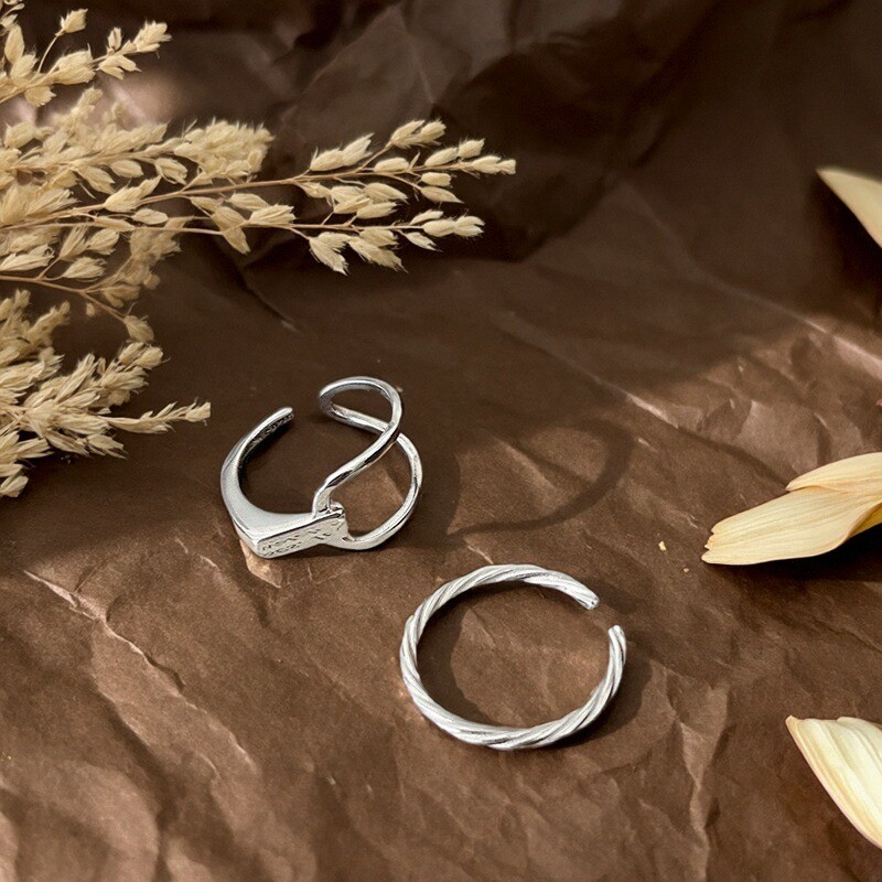 S925纯银简约不对称线条戒指