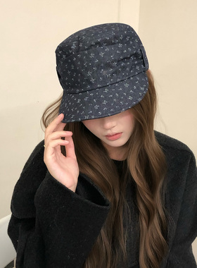 SLN 韩系深蓝色碎花平顶帽子女文艺显白藏青色报童帽宽檐鸭舌帽