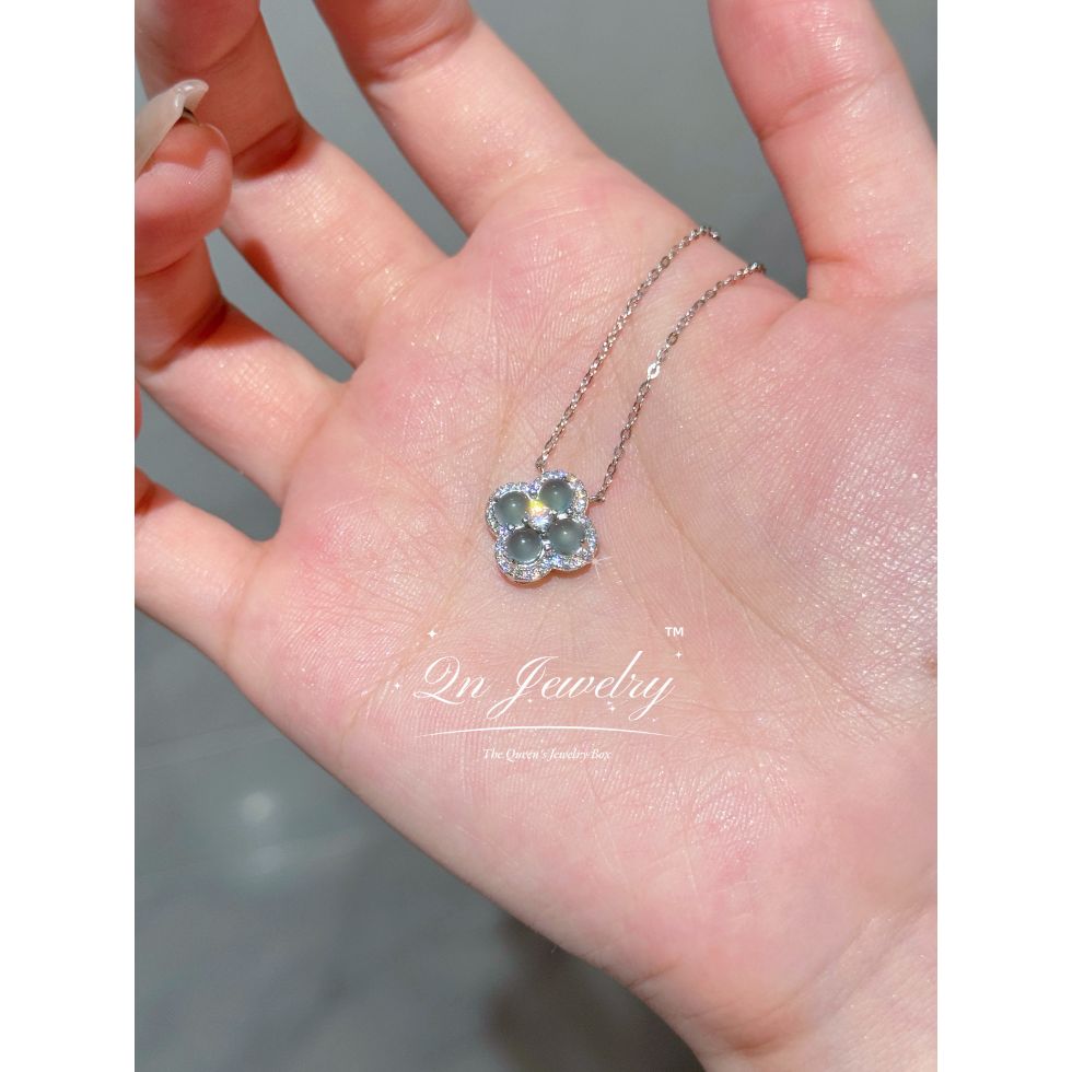 QnJewelry/ 幸运翡翠四叶草 S925纯银镶嵌天然翡翠纯银项链A46b45