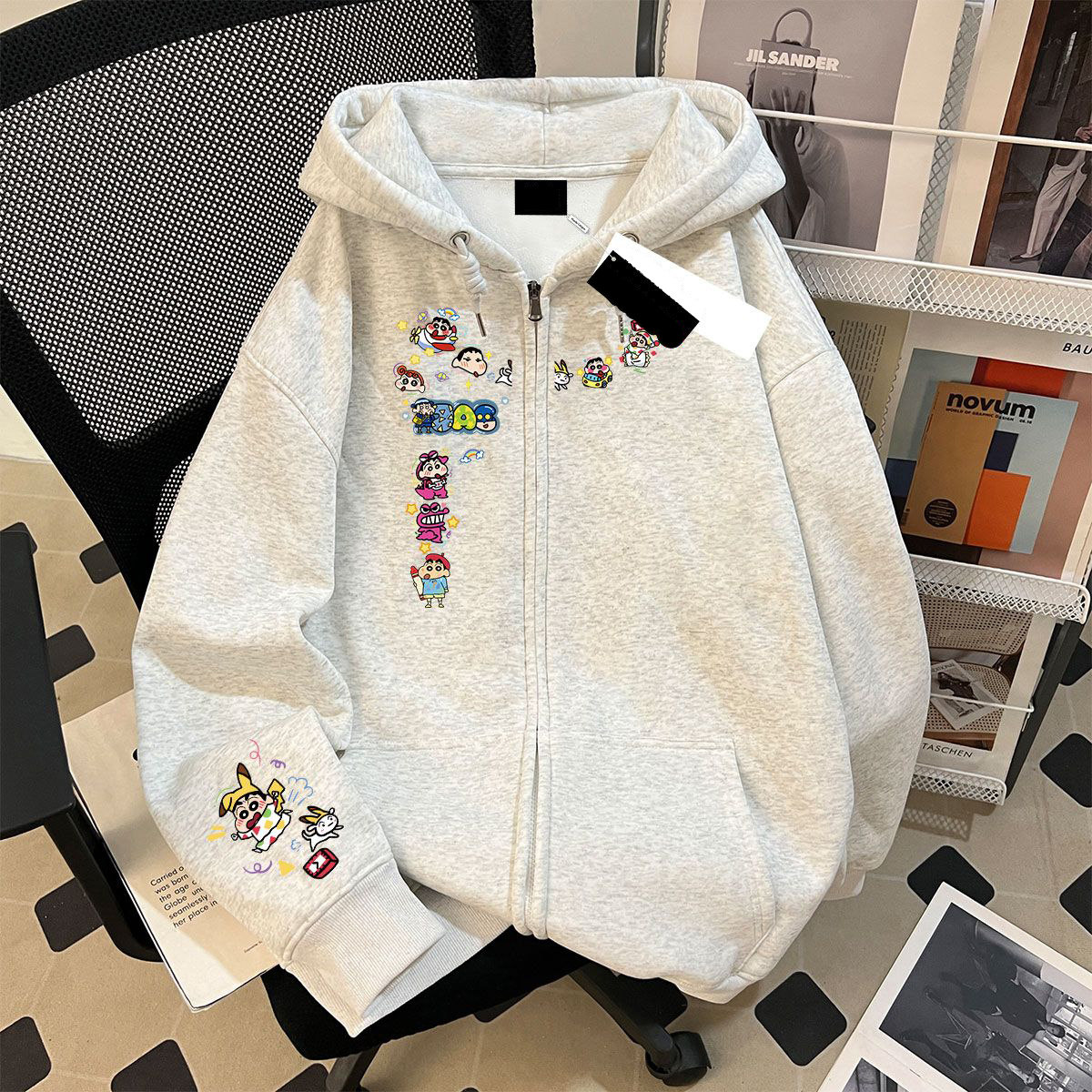 2025年爆款蜡笔小新ins风纯棉网红上衣休闲印花男女童宽松卫衣潮,童装/婴儿装/亲子装,卫衣/绒衫,淘宝优惠券,粉丝福利购,淘宝优惠卷