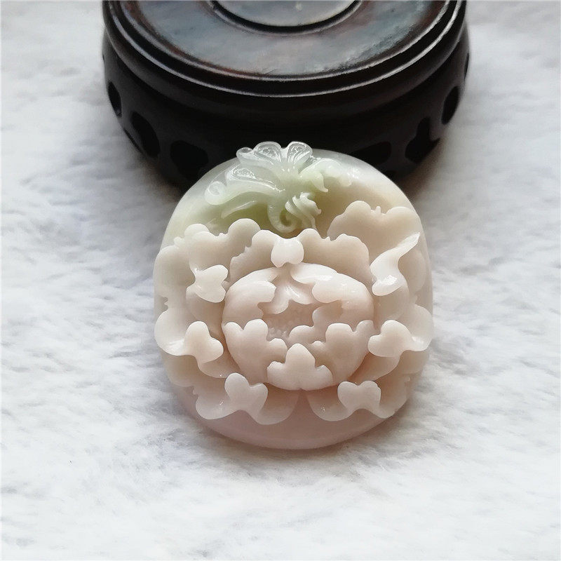 天然独山玉芙蓉红牡丹吊坠