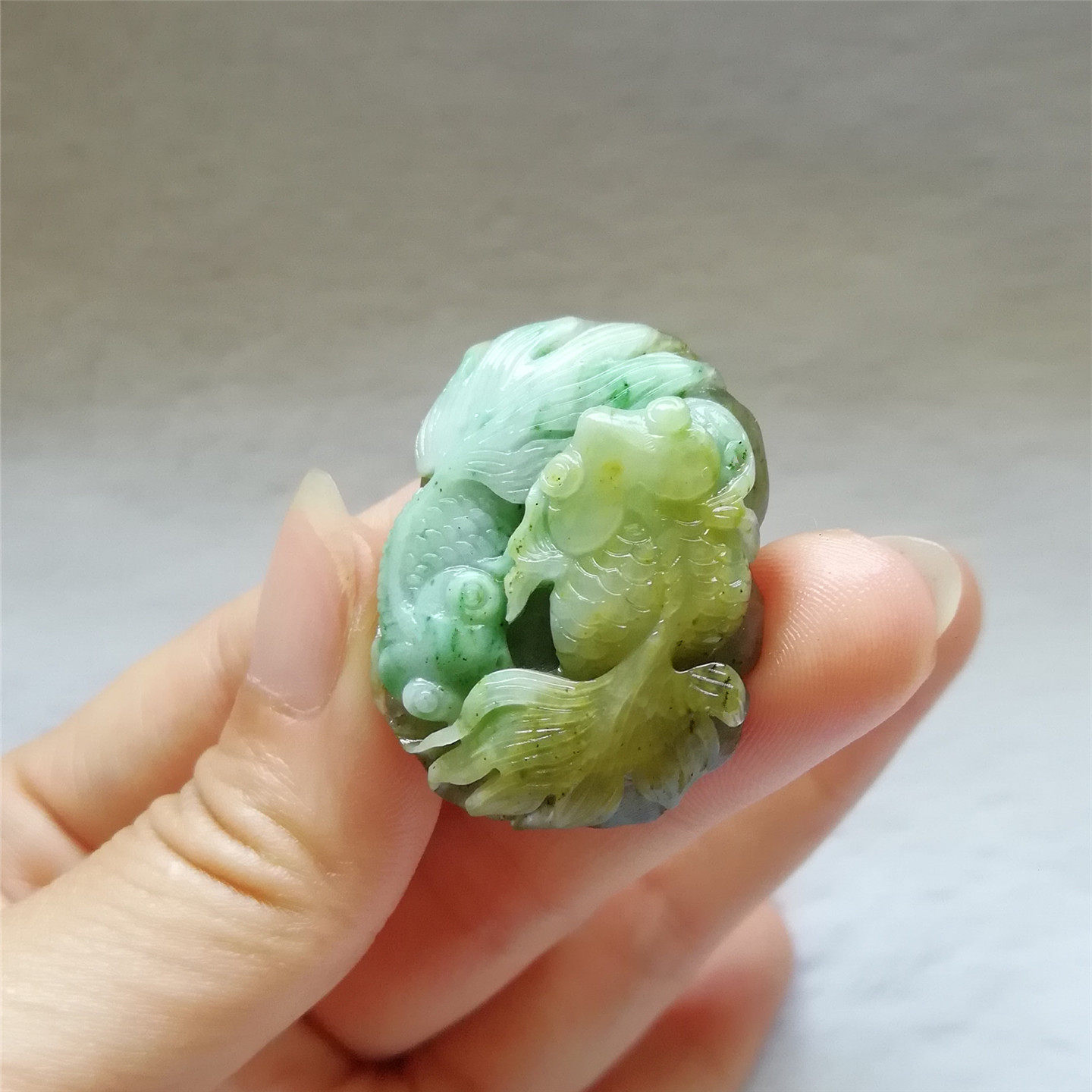 收藏天然玉石独山玉金鱼吊坠俏色巧雕独玉福到玉佩连年有余玉坠秒