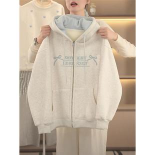 蝴蝶结刺绣连帽外套女秋冬季2025新款加绒加厚宽松慵懒风开衫卫衣