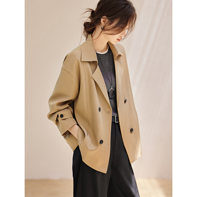 沫晗依美双排扣简约气质风衣