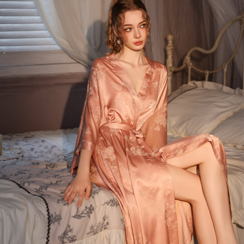 新款提花缎面冰丝绸睡袍女春秋款中袖长款睡衣女款夏季冰丝薄大码,女士内衣/男士内衣/家居服,睡袍/浴袍,淘宝优惠券,粉丝福利购,淘宝优惠卷