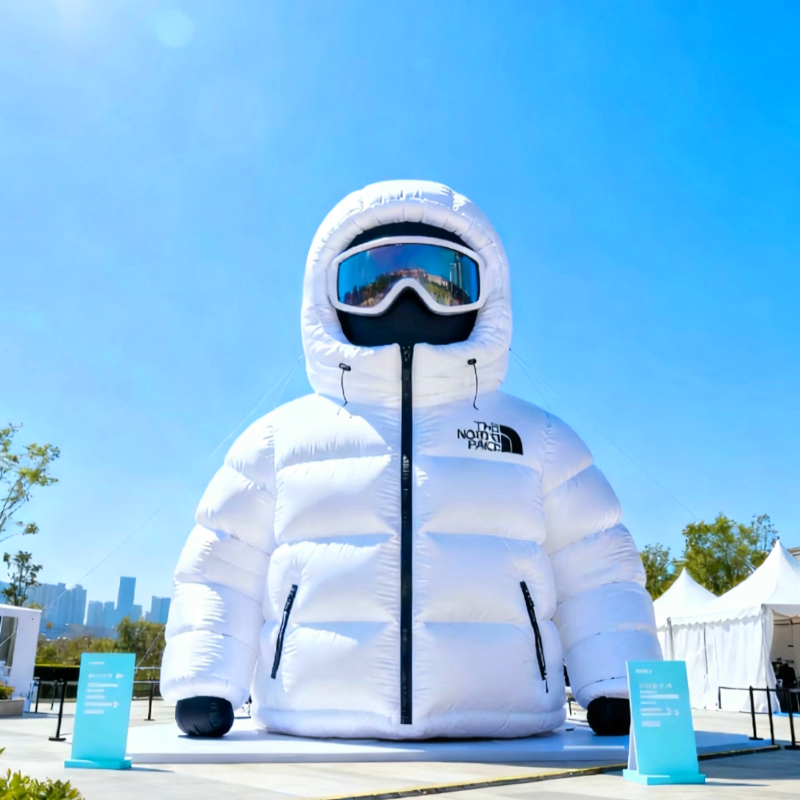 定制充气仿真羽绒服气膜创意模型体育服饰广告活动引流商场美陈