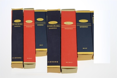 瑞奇140圆珠笔芯瑞奇长14CM