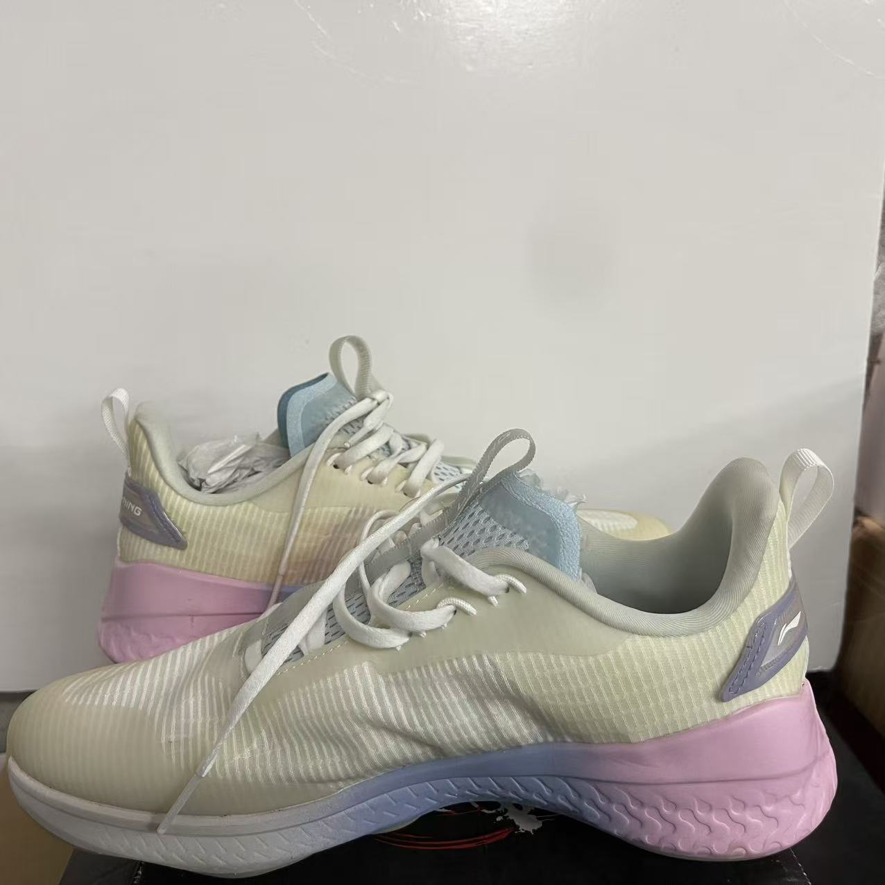 （B品）李宁跑鞋无界Ⅱ女子训练鞋透气跑鞋AFPR012