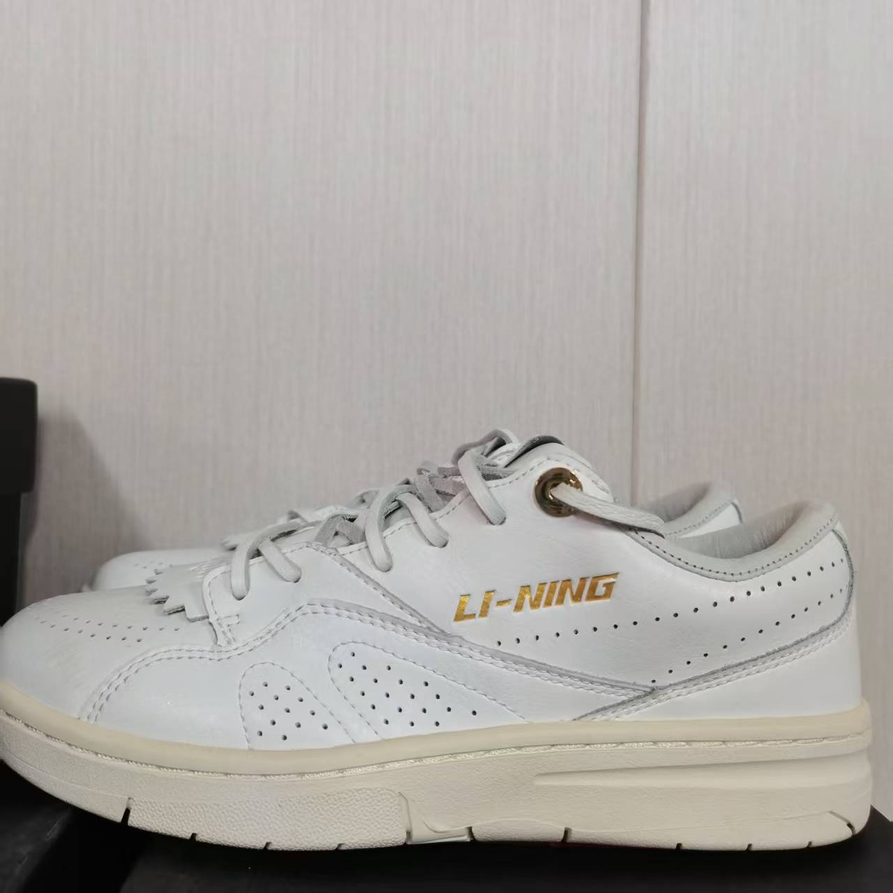 Lining/李宁女织物低帮