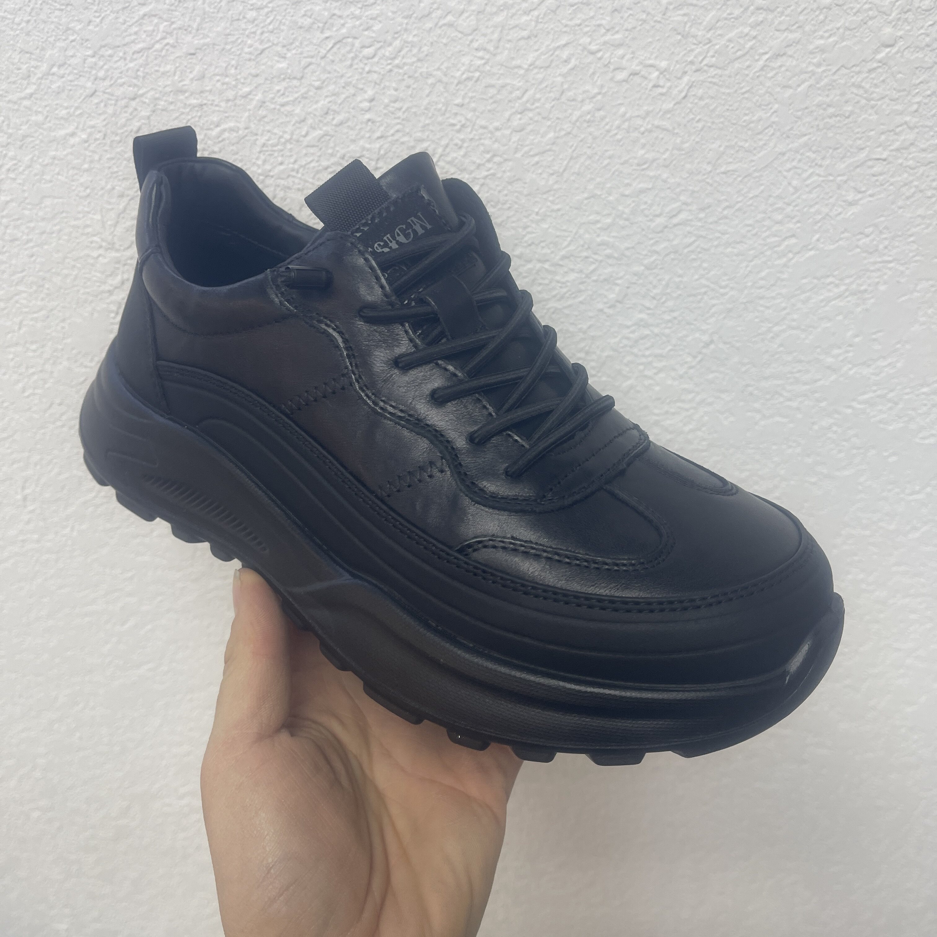 外贸头层牛皮厚底66006运动休闲鞋真皮户外跑步健步鞋新款男单鞋