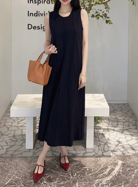 现货SUPI 同源極简立体褶时髦纸片人T恤连衣裙