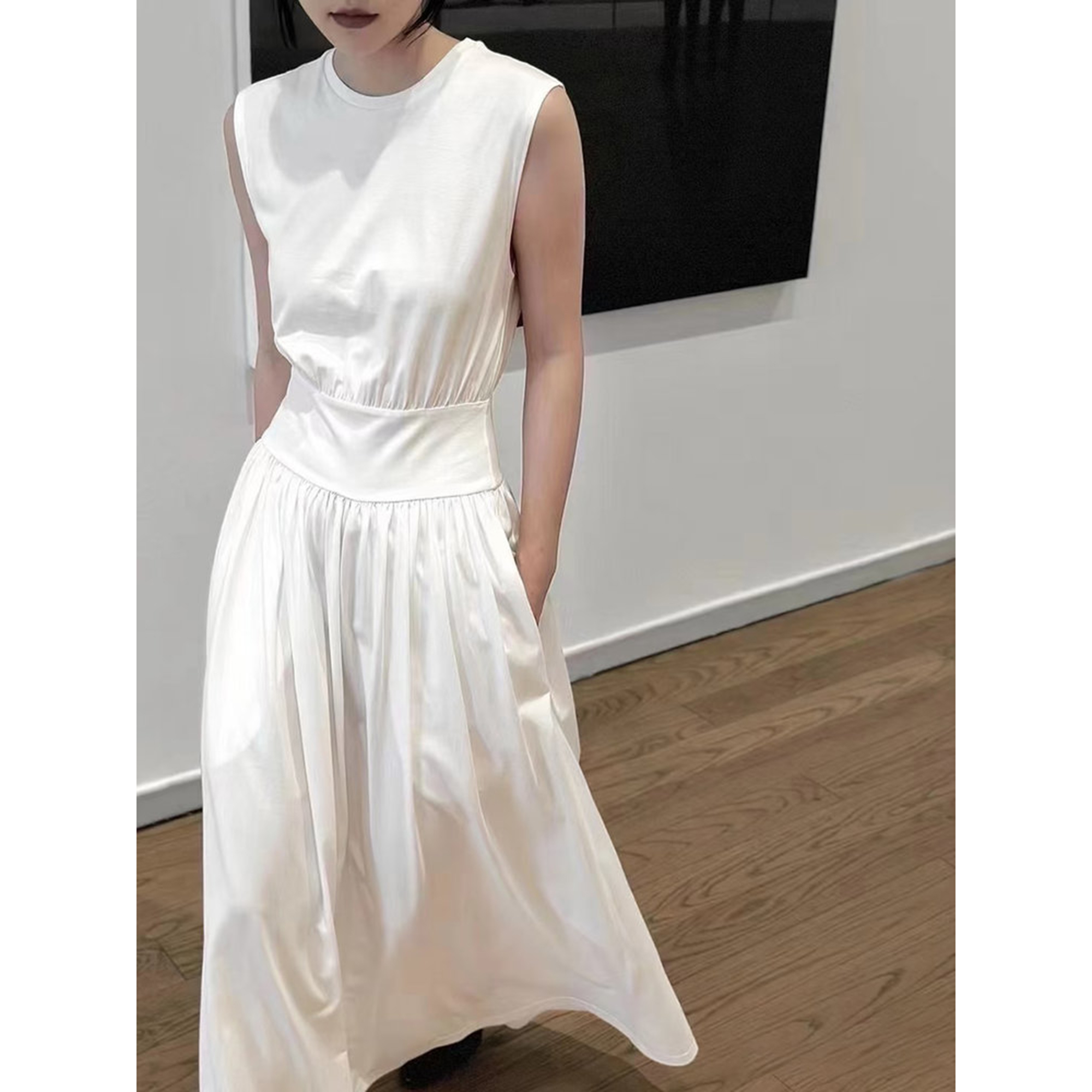 现货TT同源【极简天花板】女装黑色棉质中长款A字收腰无袖 连衣裙