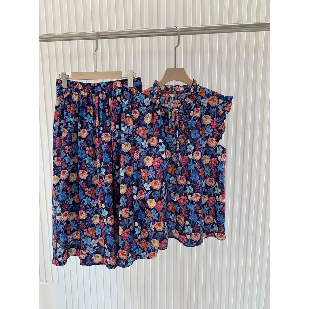 现货ICIC小禾同源女装新款棉弹印花细布中长半身裙+同款上衣