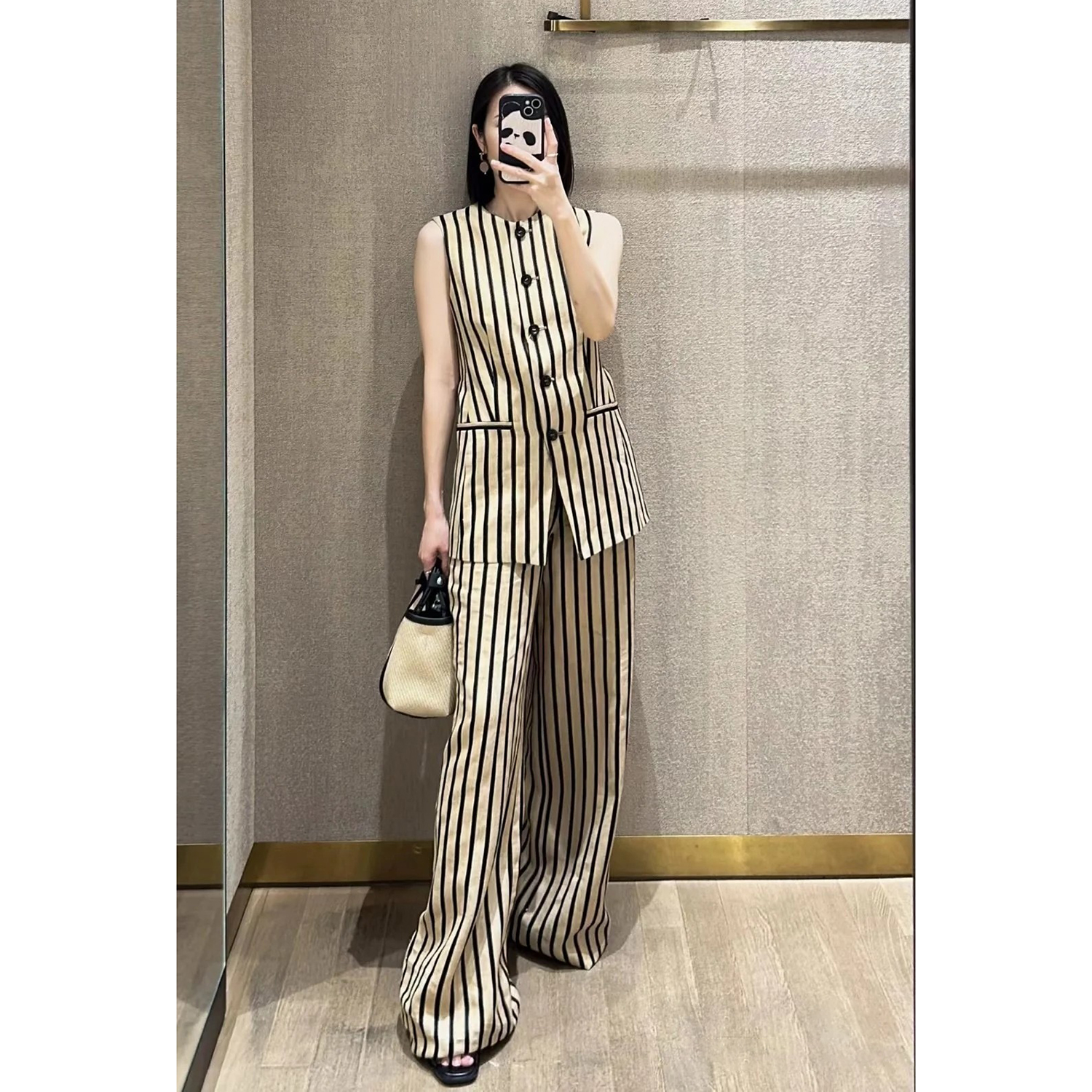 现货Max同源亚麻深圳南油2025春女士无袖马甲外套+条纹裤