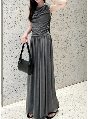 现货MO同源连衣裙新品含天丝桑蚕丝轻薄中捏褶垂荡长裙