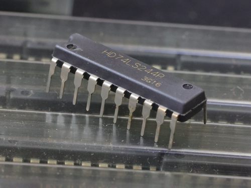 HD74LS244P进口原装瑞萨正品
