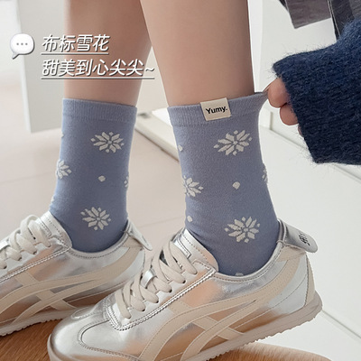 布标袜子女秋冬中筒袜女士复古雪花波点吸汗学生无骨棉袜诸暨