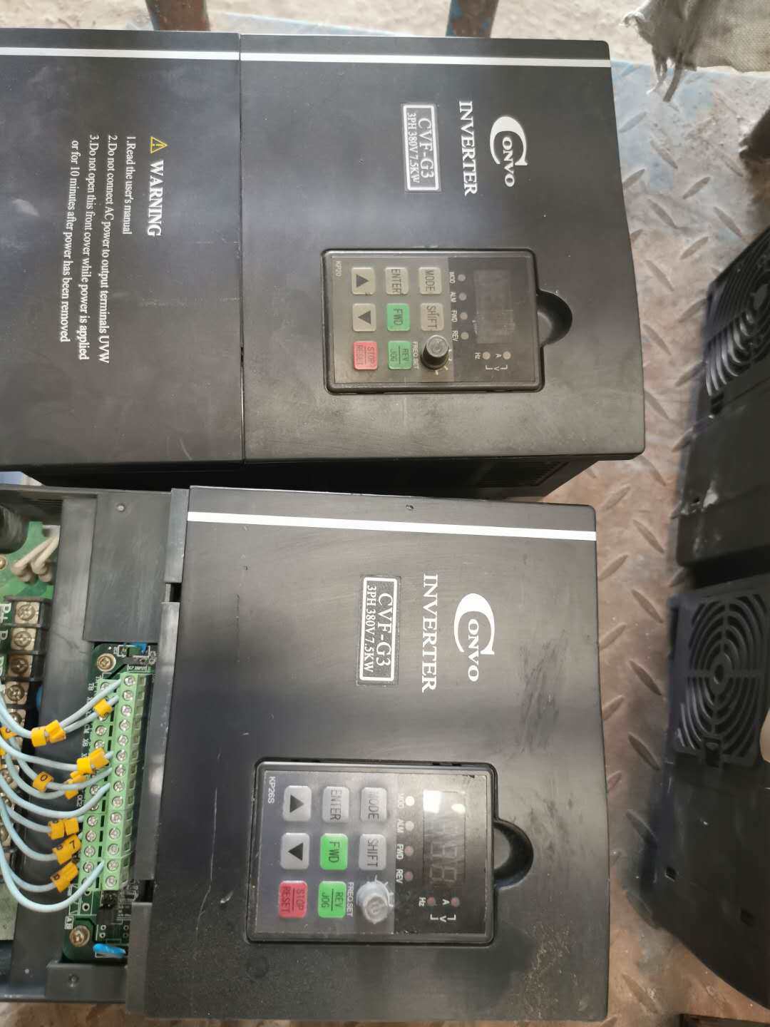 康沃变频器cvf-g3-4t0075c 7.5kw 实物图 保功能