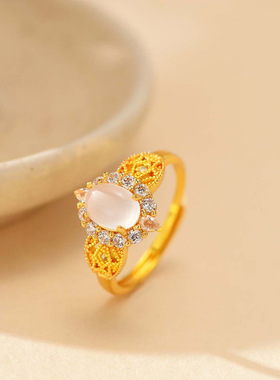新款镀金爆闪点钻菱形蛋面戒指鎏金复古中古风镶嵌女款食指戒