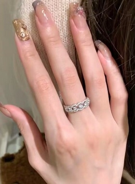 S925纯银戒指镶满钻锆石镂空轻奢高端小众级设计感精致气质百搭潮