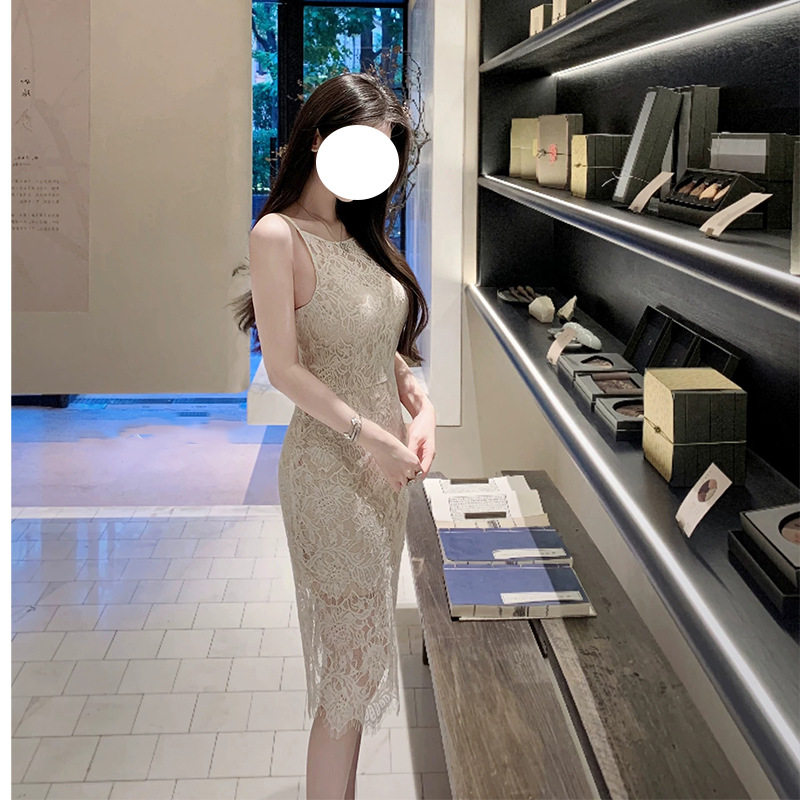 性感吊带露肩背镂空蕾丝礼服轻奢高端小众级气质名媛晚宴会连衣裙