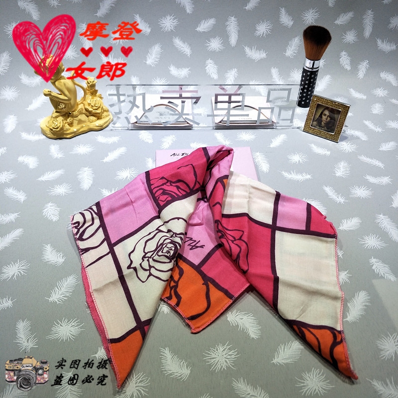 兰蔻新款粉色玫瑰花菱形百搭洋气时尚小方巾丝巾印花女包手柄绑带