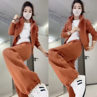 时尚休闲小马加绒连帽外套阔腿弯刀裤套装冬季新款高档显瘦两件套