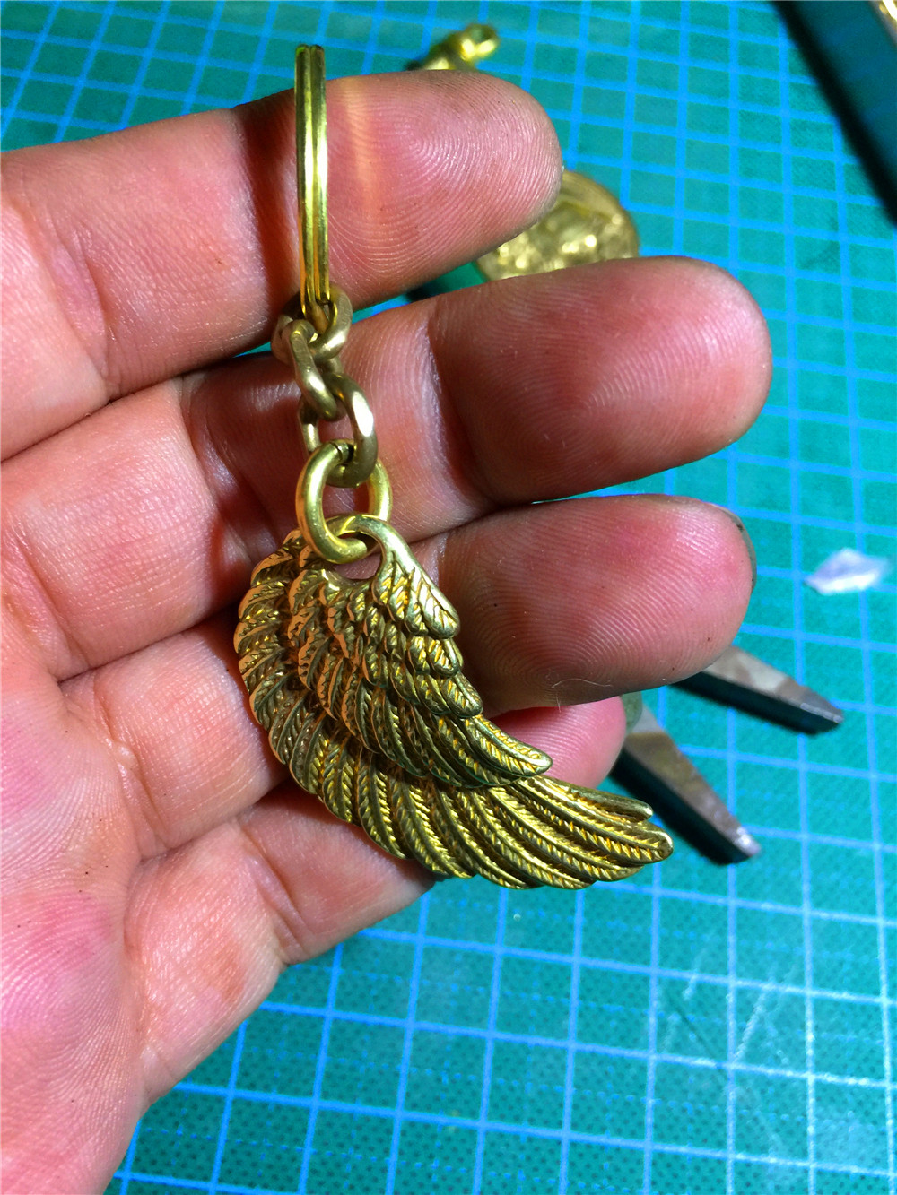 【老顽铜】黄铜羽毛吊坠纯铜双面羽毛吊坠挂件天使之翼汽车摩托车