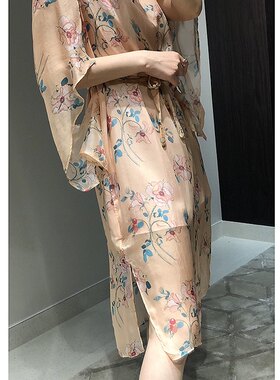 真丝雪纺印花花边袖连衣裙