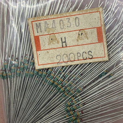 MA4030稳压二极管3V稳压管MAZ40300H 3.1V色环DO-34 370mW齐纳DHD