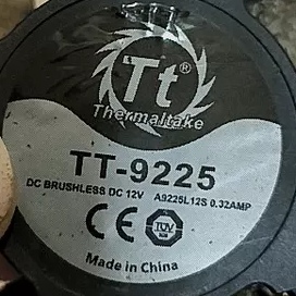 TT-9225 DC12V  9CM厘米机箱风扇 A9225L12S 0.32AMP Thermaltake