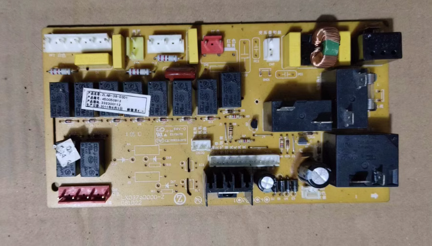 三菱电脑板LX037aD000-Z空调