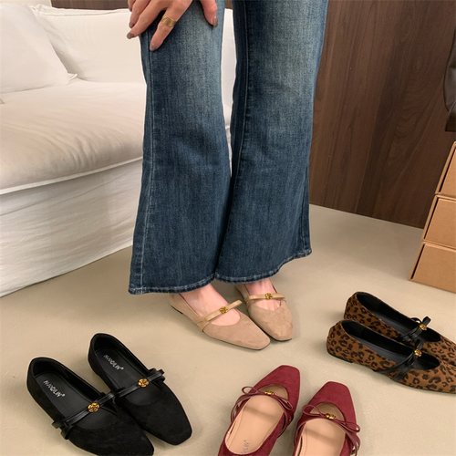 法式复古方头玛丽珍2025新款秋冬山茶花蝴蝶结单鞋通勤